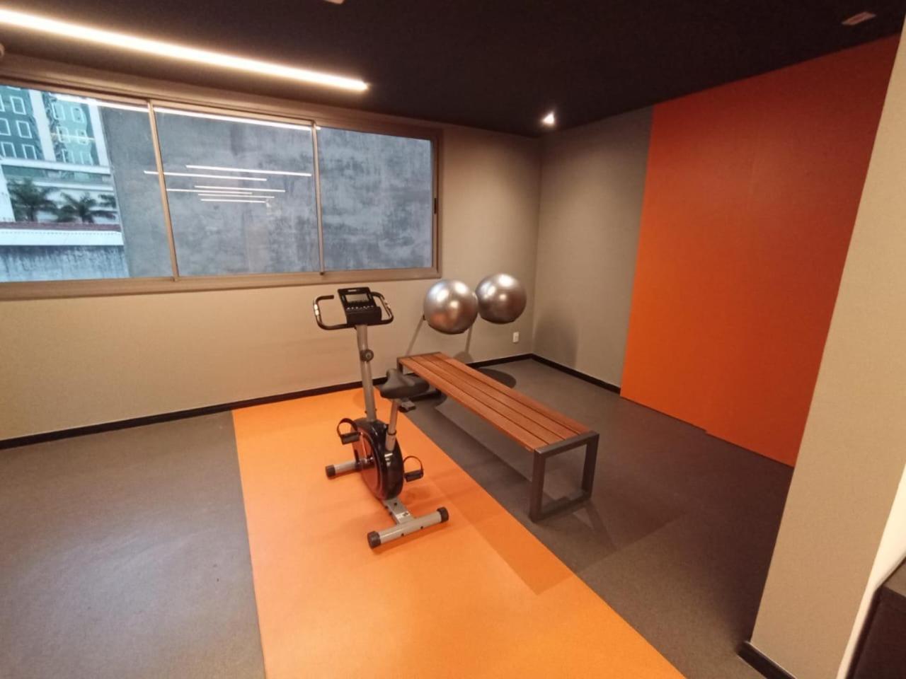 Completo Consolacao-perto Avenida Paulista 公寓